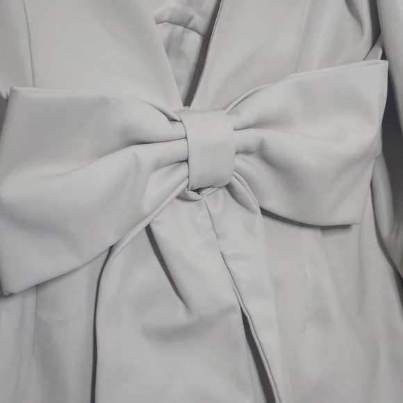 EVER NEW Henley Puff Sleeve Mini Dress Size US 10 Petite Stone Vegan Leather - Picture 8 of 10